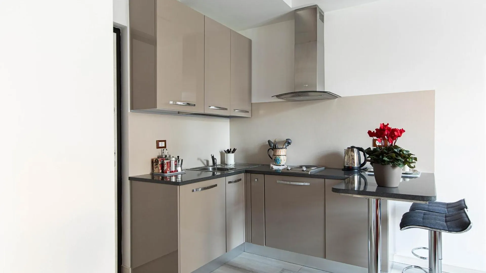Varenna Apartments By Wonderful Italy Perledo 0*,  Ιταλία